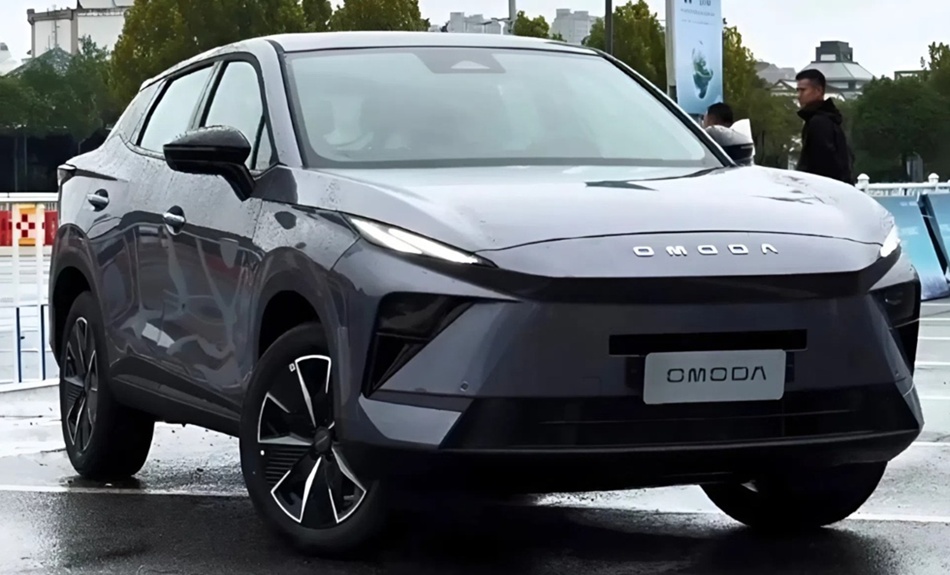 Автомобиль Omoda C5 (новое поколение)