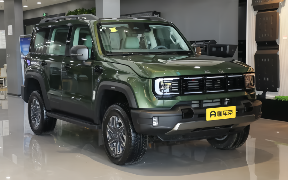 Автомобиль BAIC DJ41