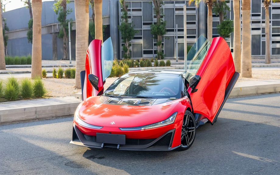 Автомобиль Aion Hyptec HL